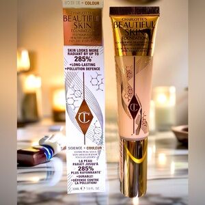 Charlotte Tilbury Beautiful Skin Foundation in shade 1 Neutral Neutre
